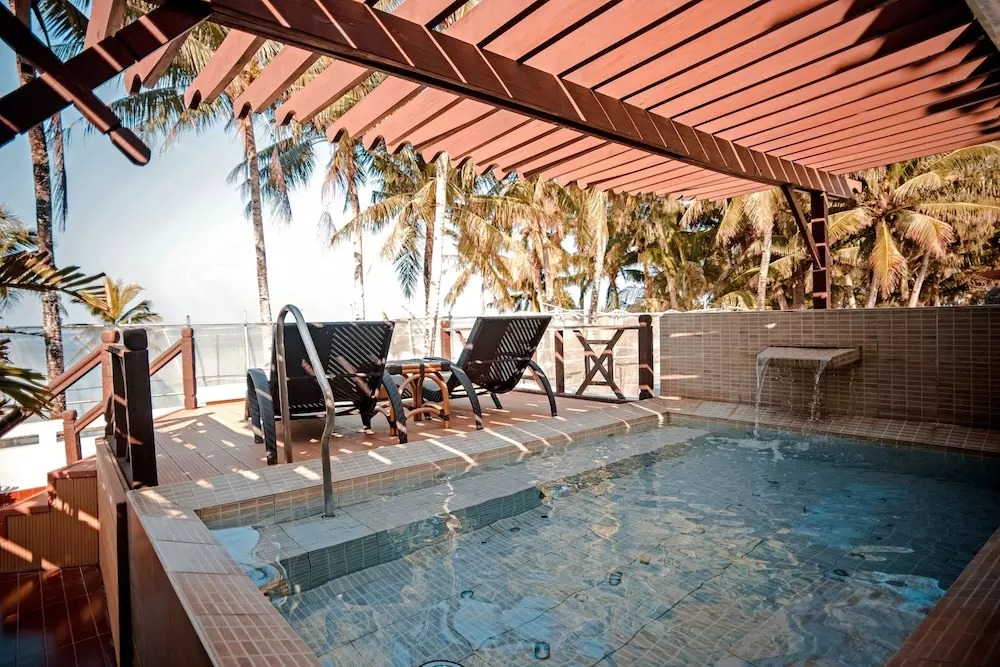 هتل ماندارین آیلند ریزورت